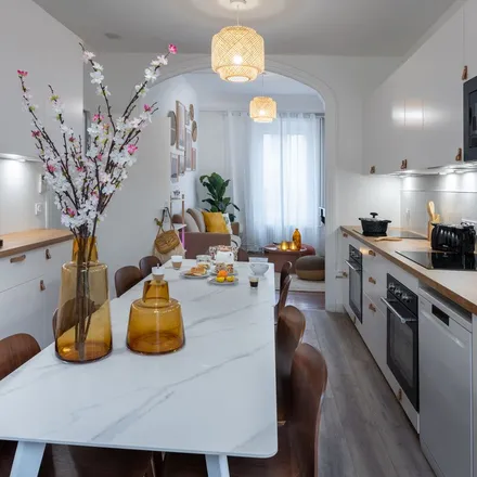 Rent this 1studio apartment on 32 Avenue Jean Jaurès in 69200 Vénissieux, France