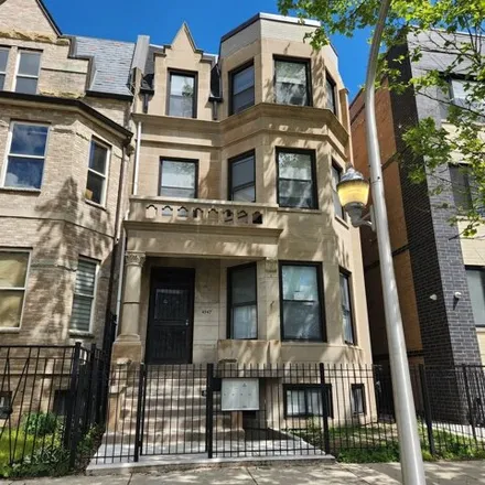 Rent this 3 bed condo on 4347 South Vincennes Avenue in Chicago, IL 60653