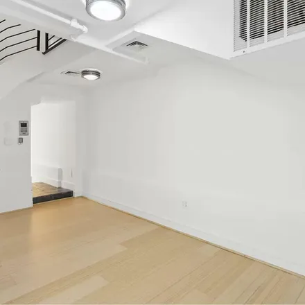 Image 7 - 337 East 50th Street, New York, NY 10022, USA - Apartment for rent