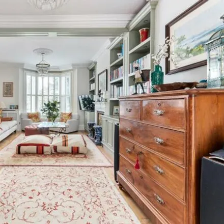 Image 5 - 6 Askew Crescent, London, W12 9DN, United Kingdom - House for sale