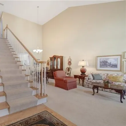 Image 2 - 1098 Brian Court, Monroeville, PA 15146, USA - House for sale