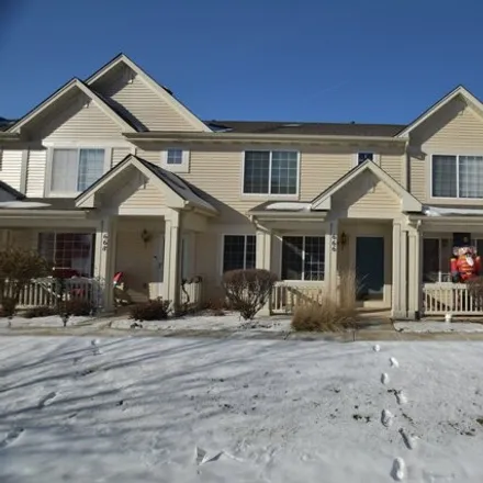 Rent this 3 bed house on 666 Lincoln Station Drive in Oswego, IL 60543