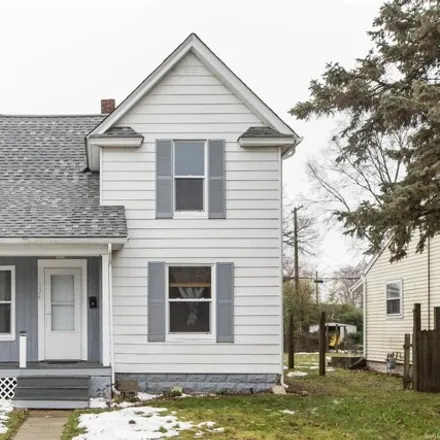 Buy this 3 bed house on 152 South Beiger Street in Mishawaka, IN 46544