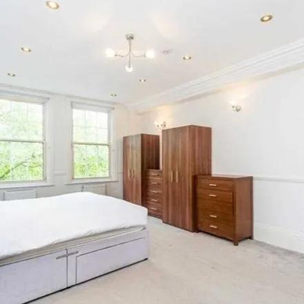 Rent this 5 bed apartment on Coach House in 150 Park Road, London