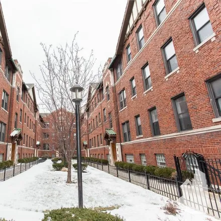 Rent this 1 bed apartment on 2700 North Spaulding Avenue