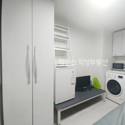 Image 3 - 서울특별시 강남구 논현동 130-27 - Apartment for rent