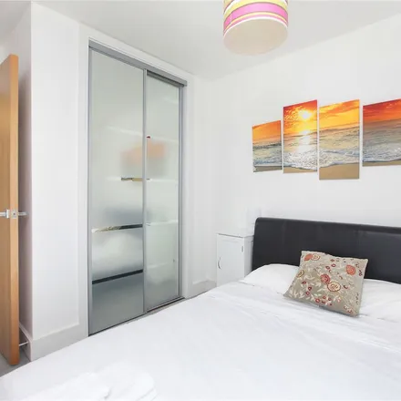 Rent this 2 bed apartment on Charterhouse Apartments in 21 Eltringham Street, London