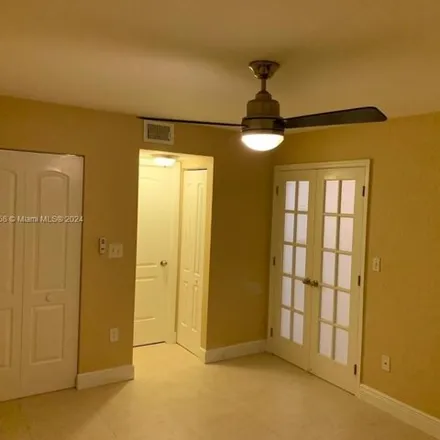 Image 2 - S-36, Northwest 39th Street, Lauderdale Lakes, FL 33309, USA - Condo for rent
