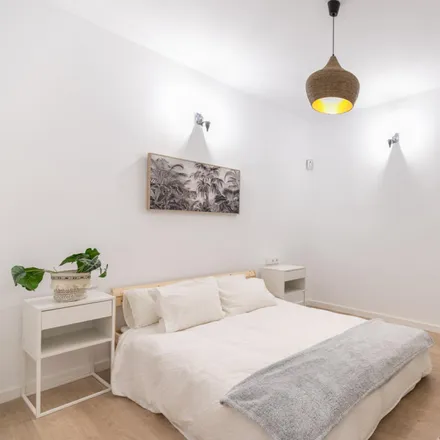 Rent this studio apartment on Carrer del Bou de Sant Pere in 6, 08003 Barcelona