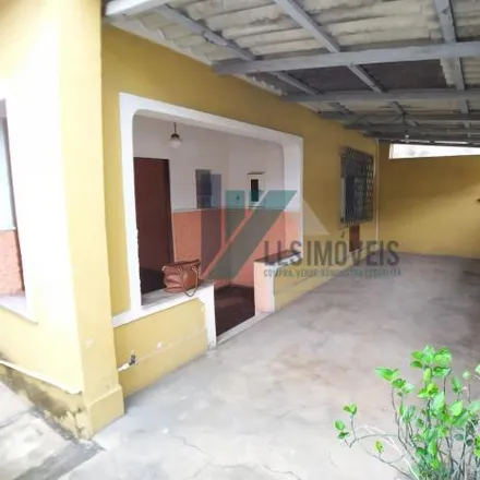 Buy this 3 bed house on Rua Antonio dos Santos in Vila São Luiz, Duque de Caxias - RJ