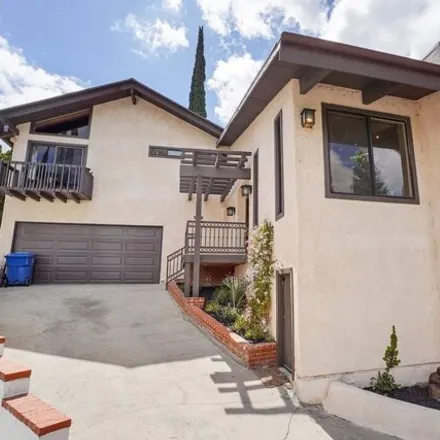 Rent this 3 bed house on Woodland Hills Library in Costanso Street, Los Angeles