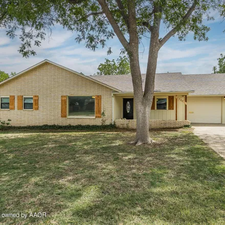 Buy this 3 bed house on 4309 Emil Avenue in Amarillo, TX 79106