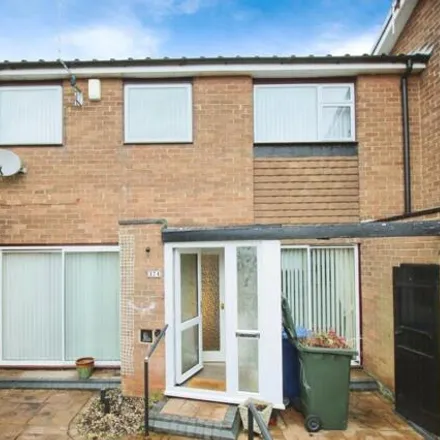 Buy this 3 bed townhouse on Lowbiggin in Newcastle upon Tyne, NE5 4QB