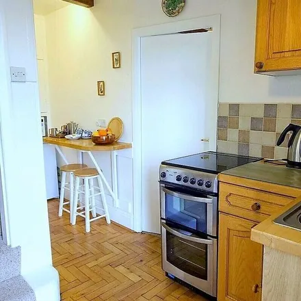 Rent this 2 bed house on Ripponden in HX4 0BL, United Kingdom