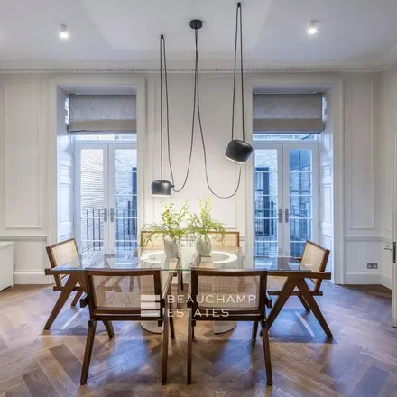 Rent this 4 bed apartment on 29 Devonshire Place Mews in East Marylebone, London