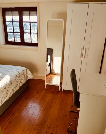 Rent this 7 bed room on Constituição in Rua de Antero de Quental, 4200-202 Porto