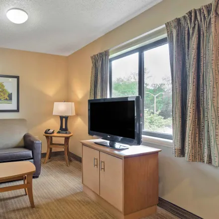 Image 9 - WoodSpring Suites, 2080 South Triviz Drive, Las Cruces, NM 88001, USA - Apartment for rent