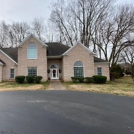 Image 1 - 801 Wilkinson Trace, Bowling Green, KY 42103, USA - House for sale