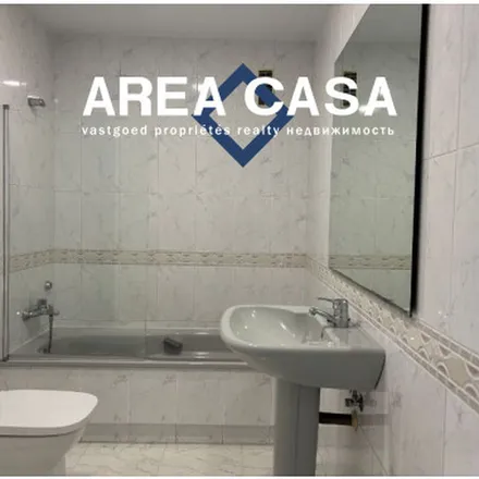 Rent this 2 bed apartment on Calle Ramos Carrión in 7, 29016 Málaga