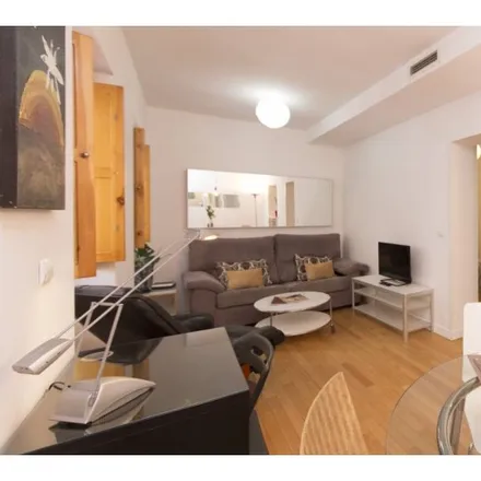 Image 3 - Calle de Antonio Zamora, 18, 28011 Madrid, Spain - Apartment for rent