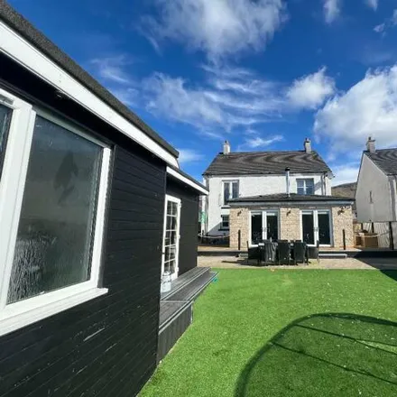 Image 4 - Rowanberry Court, Clachan of Campsie, G66 7BF, United Kingdom - House for sale