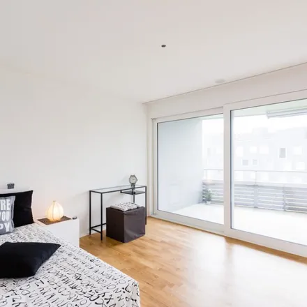 Rent this 4 bed apartment on Haus B in Trieschäckerstrasse, 5032 Aarau