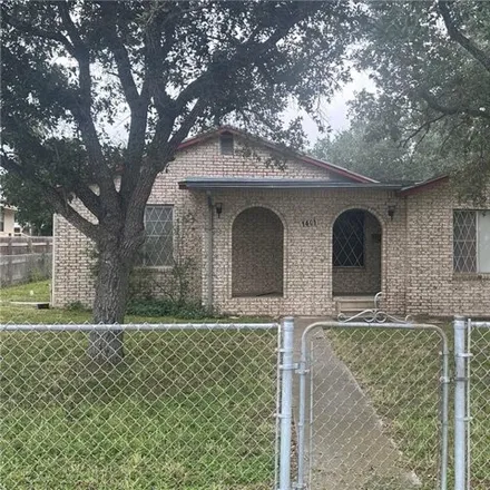 Buy this 2 bed house on 1417 East Henrietta Avenue in Kingsville, TX 78363