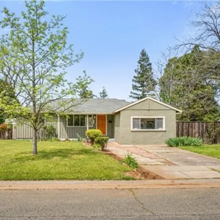 Buy this 3 bed house on 1438 Mountain View Avenue in Chico, CA 95926