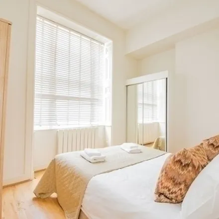 Image 5 - Cedar House, 39 Nottingham Place, London, W1U 5EW, United Kingdom - Apartment for rent