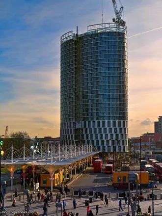Image 1 - Unex Tower, 7 Station Street, London, E15 1DA, United Kingdom - Room for rent