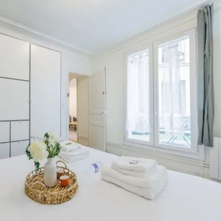 Image 8 - 8 Rue de Marseille, 75010 Paris, France - Apartment for rent
