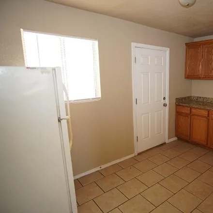 Image 3 - 8608 Lawson Street, El Paso, TX 79904, USA - House for rent