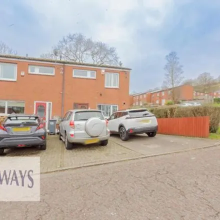 Buy this 2 bed house on Monnow Court in Cwmbran, NP44 5SA