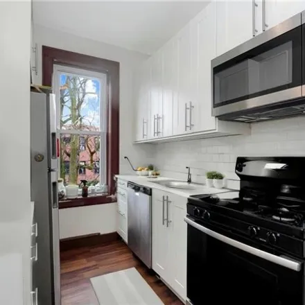 Image 5 - 246 Lefferts Avenue, New York, NY 11225, USA - House for sale