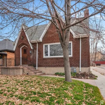 Buy this 3 bed house on 458 300 West in Salt Lake City, UT 84180