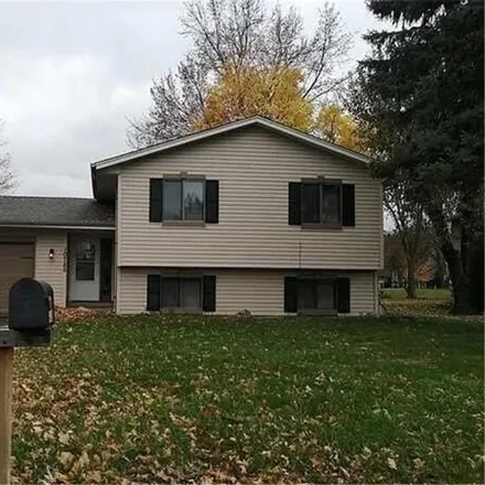 Buy this 5 bed house on 10813 99th Place North in Maple Grove, MN 55369