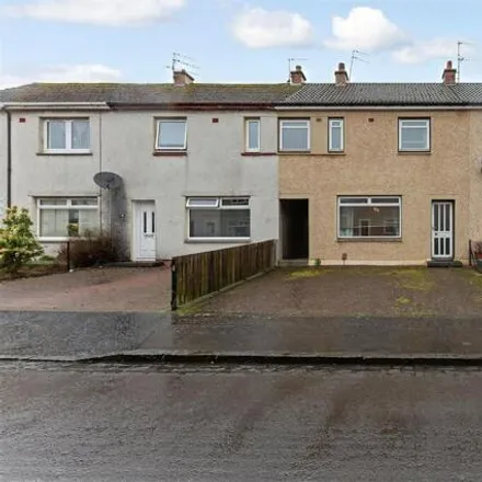 Buy this 3 bed townhouse on Clarinda Avenue in Larbert, FK1 4LZ