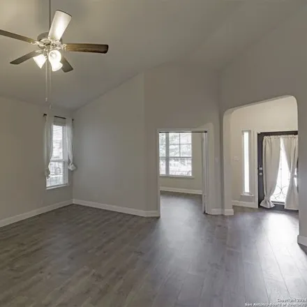 Image 3 - 641 Amber Crk, Cibolo, Texas, 78108 - House for rent