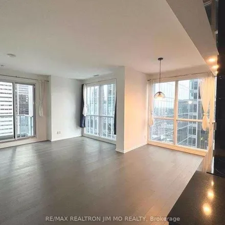 Image 2 - INDX, 70 Temperance Street, Old Toronto, ON M5H 4B2, Canada - Apartment for rent