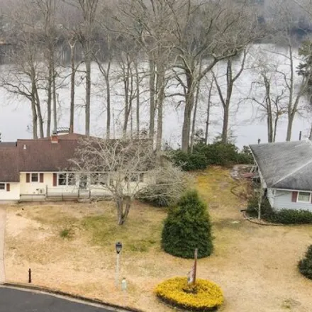 Buy this 3 bed house on 69 Pleasant View Drive in Laurel Lake, Millville