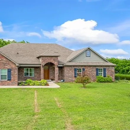Buy this 5 bed house on unnamed road in Skiatook, OK 74070