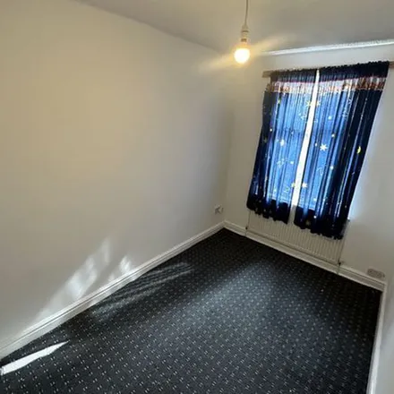 Rent this 5 bed townhouse on Longsight in Kirkmanshulme Lane, Manchester