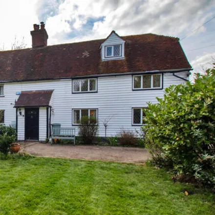 Buy this 5 bed house on Laddingford in Wagon Lane, Yalding