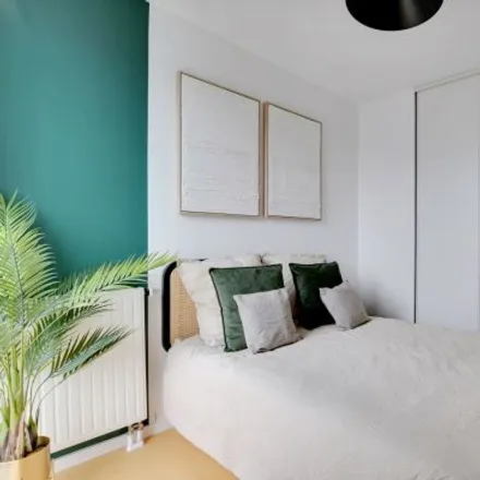 Rent this 1 bed room on Entrepôt Macdonald in Passage Susan Sontag, 75019 Paris