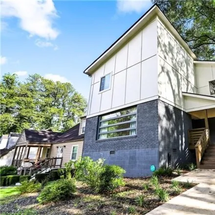 Buy this 4 bed house on 1846 Rogers Avenue Southwest in Atlanta, GA 30310