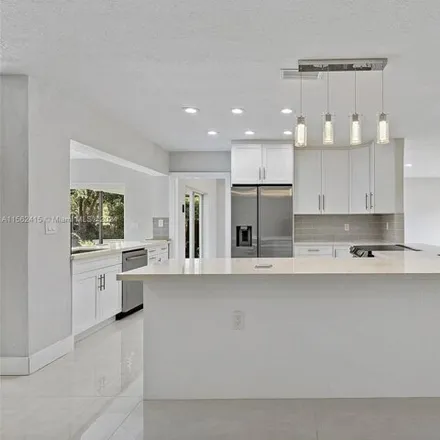 Image 7 - 7428 Peters Road, Plantation, FL 33317, USA - House for sale