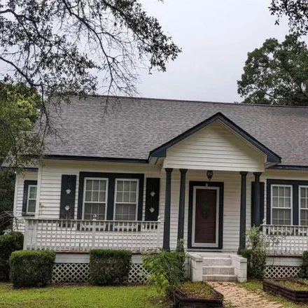 Buy this 4 bed house on 8091 Silver Lake Court in Leon County, FL 32310