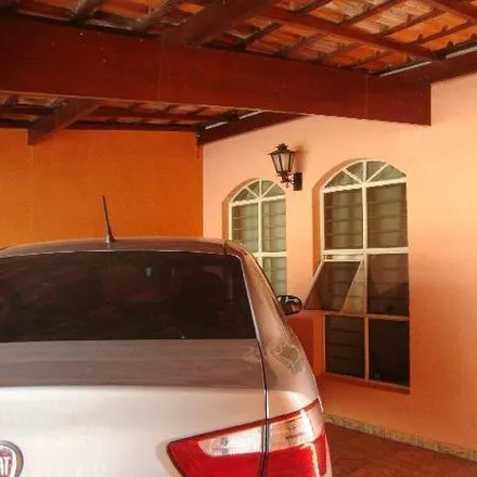 Buy this 3 bed house on Praça Laudelino Amaral in Vila Nova Sorocaba, Sorocaba - SP