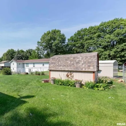 Image 2 - 3802 Friendship Farm Rd, East Moline, Illinois, 61244 - House for sale