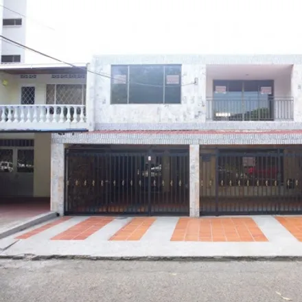 Rent this 4 bed house on Calle 6 in Comuna Centro, 410400 Perímetro Urbano Neiva